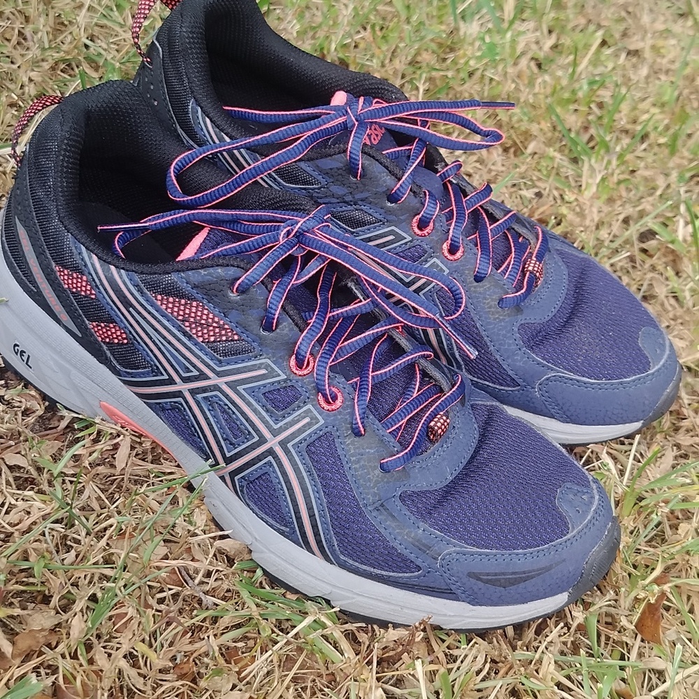 ASICS Women's Blue and Pink Sneakers Size 10